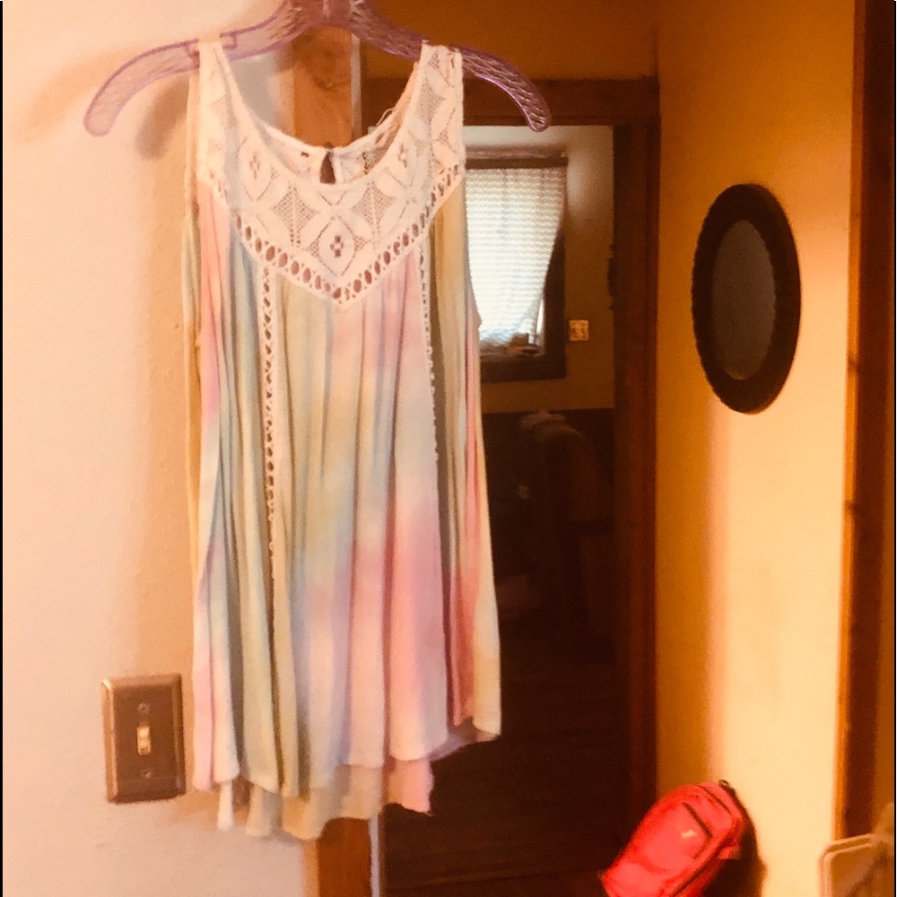 Water color baby doll top.